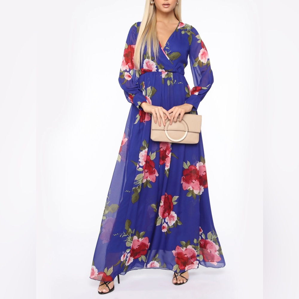 Gorgeous Floral Maxi Dress 😍 - Size Small